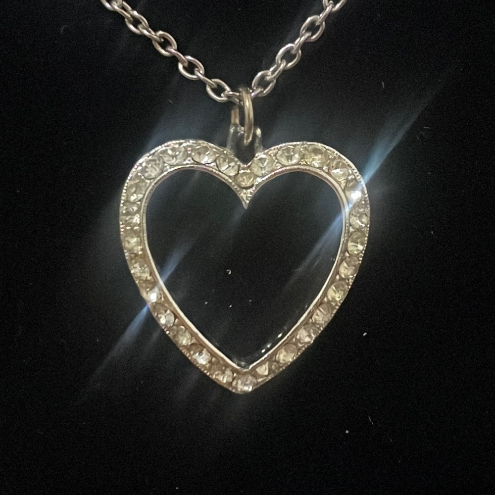 Silver tone heart pendant - probably rhinestones(?)